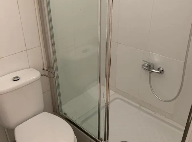 Youth - And Basic Drassanes Guest house