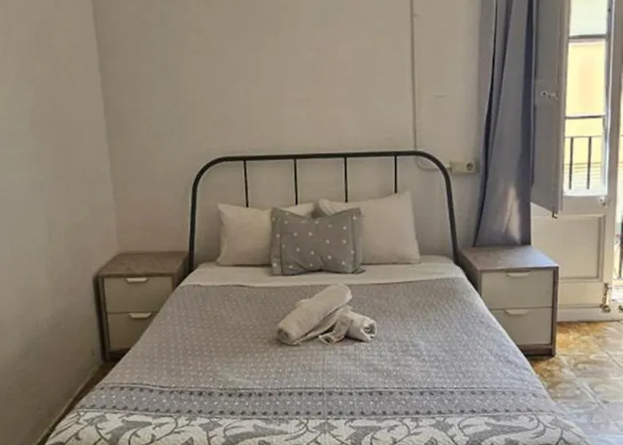 Youth - And Basic Drassanes 2*